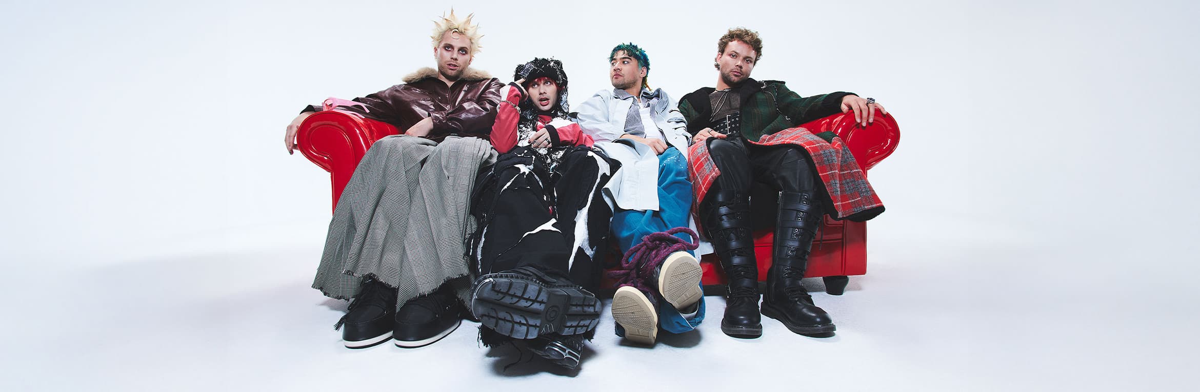 5 Seconds of Summer - EVERYONE'S A STAR! WORLD TOUR at Adelaide Entertainment Centre Arena