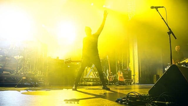 Peter Hook & The Light Perform 'Get Ready' + Hits at The Tivoli