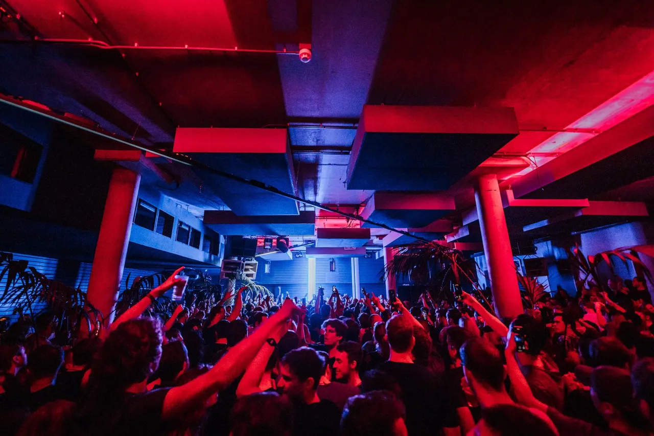 Amsterdam Nightlife Guide: Where Music People Go