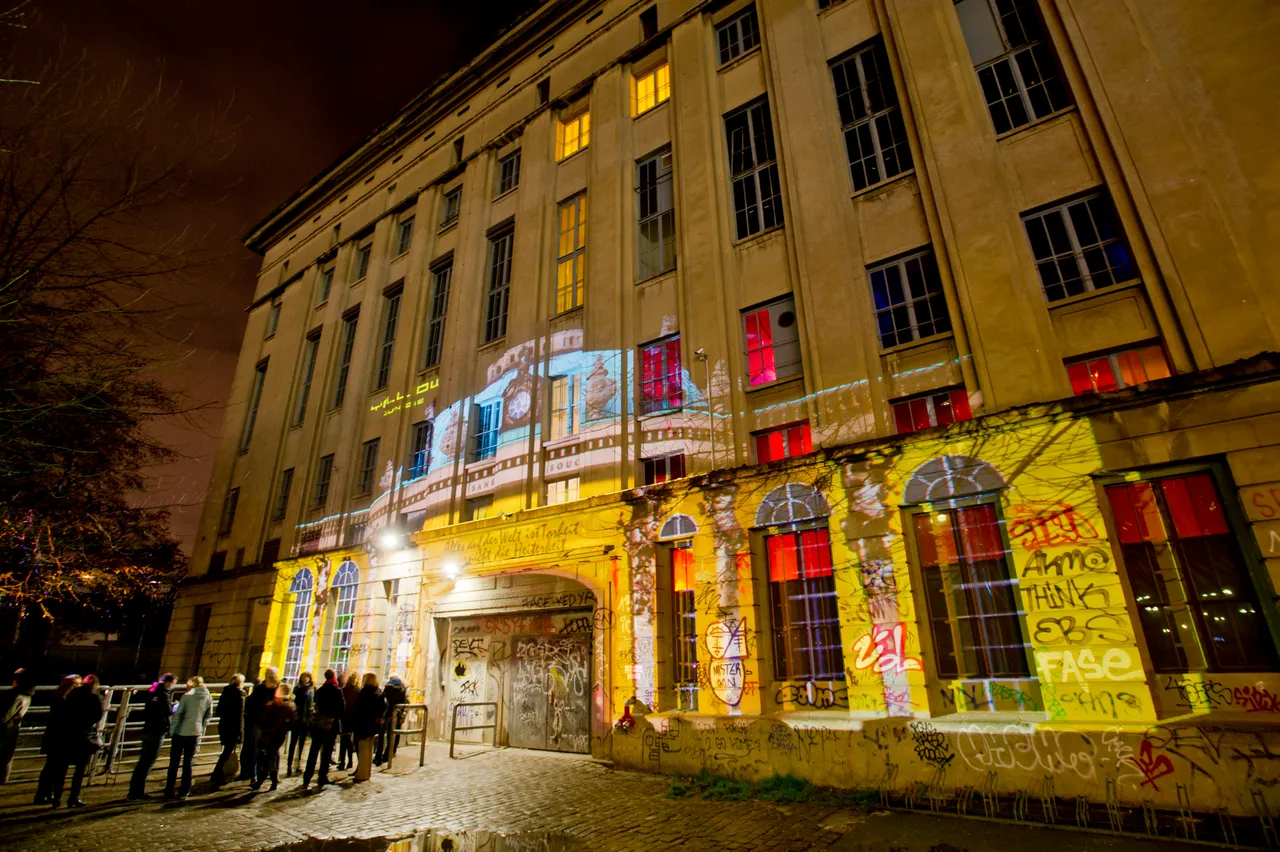 Berlin Clubs: Door Policy, Going Alone, Getting In